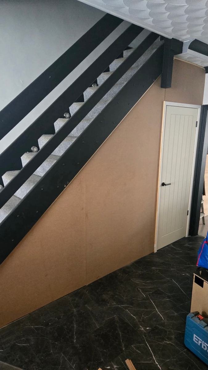 Staircase and handrail decorating in progress